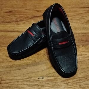 Robert David Stylish Kids' Black Loafers with Red Accent